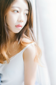 杨晨晨在线观看